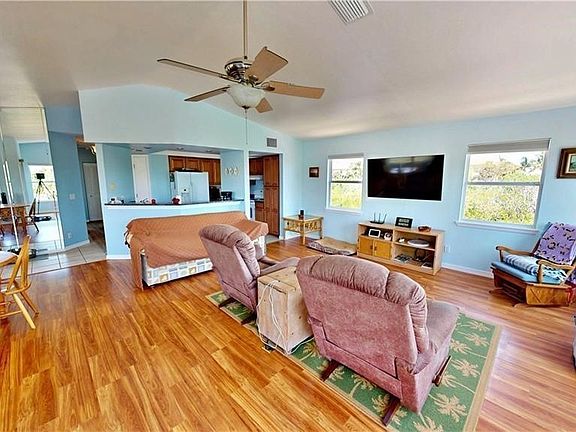 2nd image of 8161 Moyer Ln