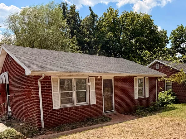 1707 E 7th St, Hopkinsville, KY 42240