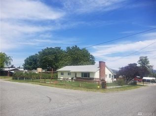 602 Skyview Dr, Omak, WA 98841