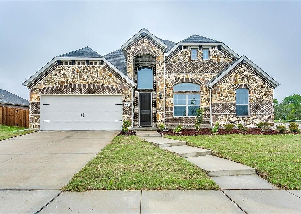 1st image of 435 Jasmine Dr