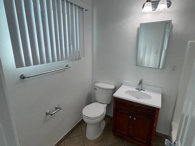 1518-40 E Artesia Blvd — Photo 26