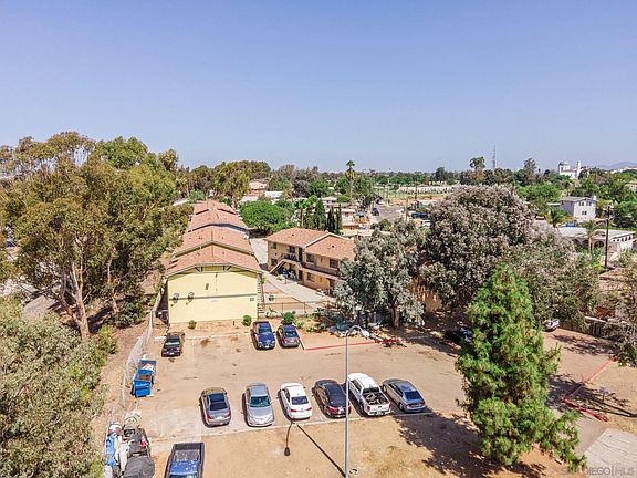 5th image of 4335-39 Hilltop Dr