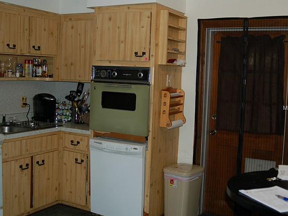 3rd image of 2161 E Triangle Dr