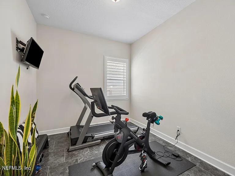 45 Tamarac Ave — Photo 25