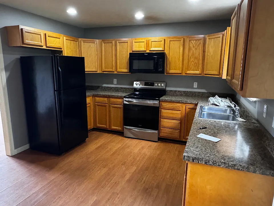 206A Dalton St #206A
