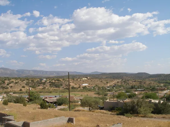 5885 N Bentley Drive, Rimrock, AZ 86335