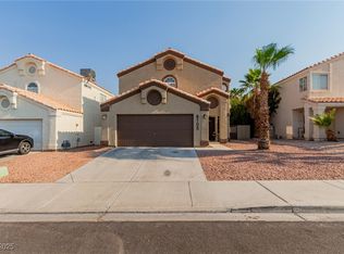 8105 Cimarron Ridge Dr, Las Vegas, NV 89128