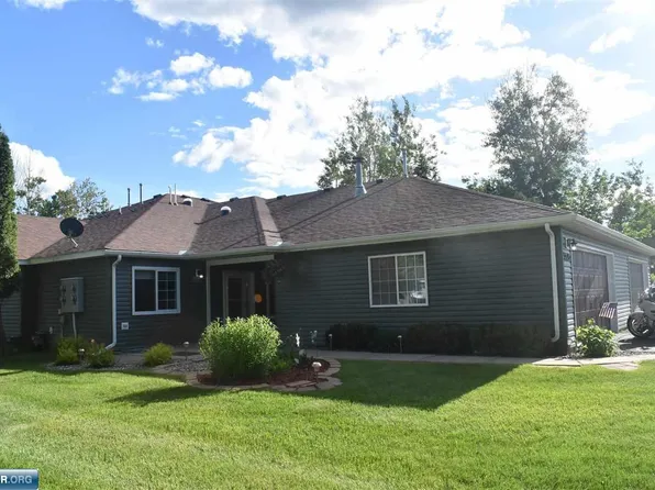 5594 Nichols Ave, Mountain Iron, MN 55768