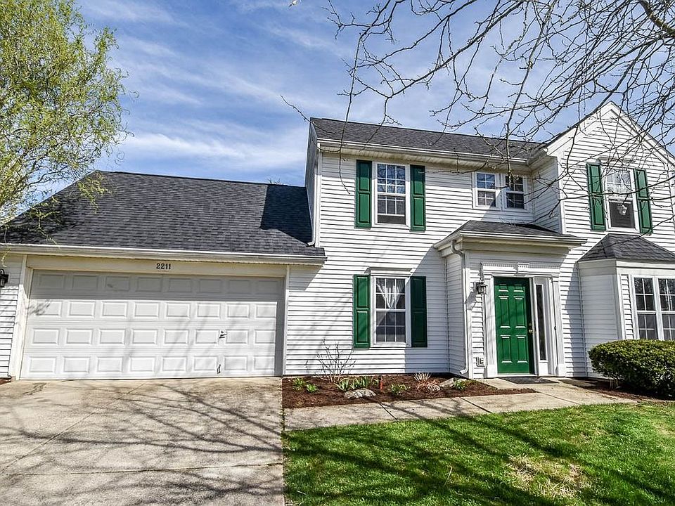 1st image of 2211 S Sweetbriar Dr
