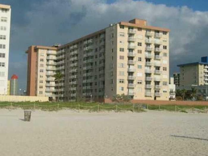 1st image of 401 Ocean Dr APT 1022