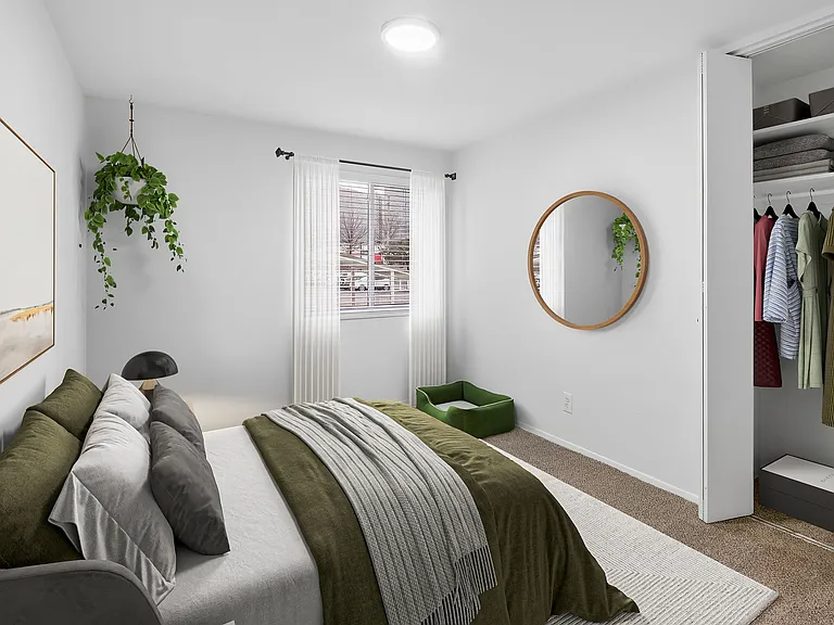 ReNew Alexandria — Photo 10
