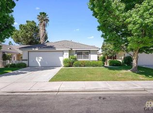 5013 Shadow Lake Dr, Bakersfield, CA 93313