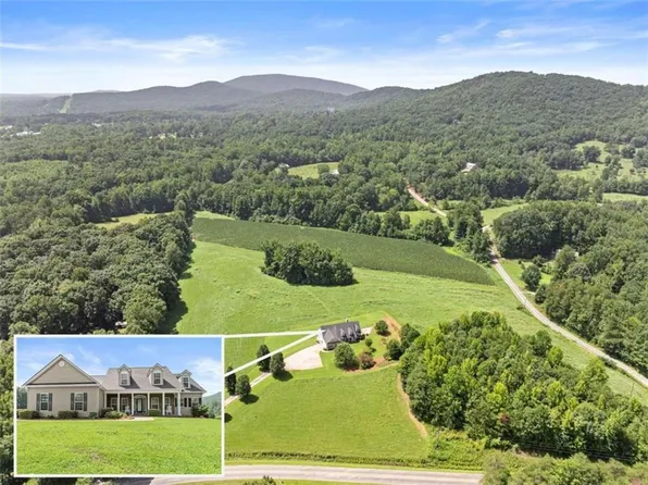 656 Tommy Cowart Rd, Cleveland, GA 30528