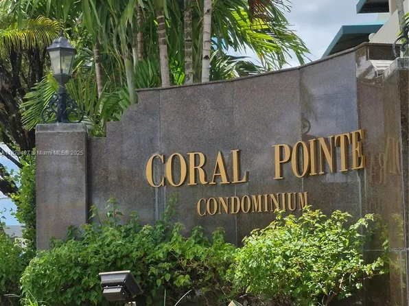 8660 NW 6th Ln #5-206, Miami, FL 33126