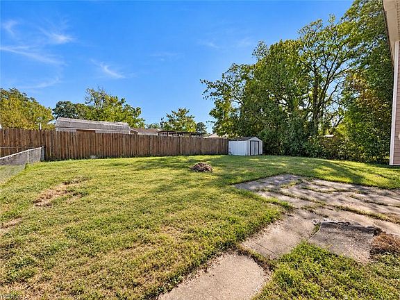 4th image of 5509 Sandpiper Ln