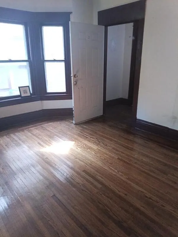 1 bed, 1.0 bath, $900 — Photo 4