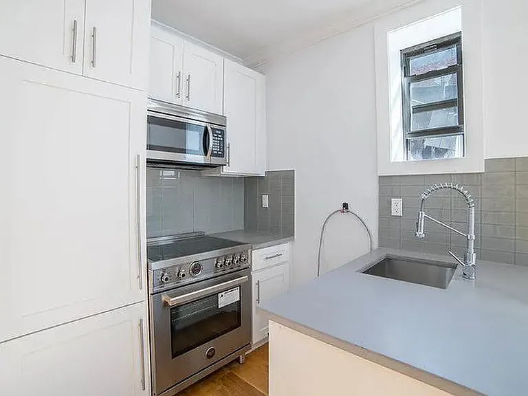 151 8th Ave #2A — Photo 8