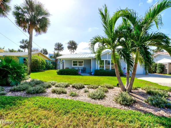 919 E 1st Ave, New Smyrna Beach, FL 32169