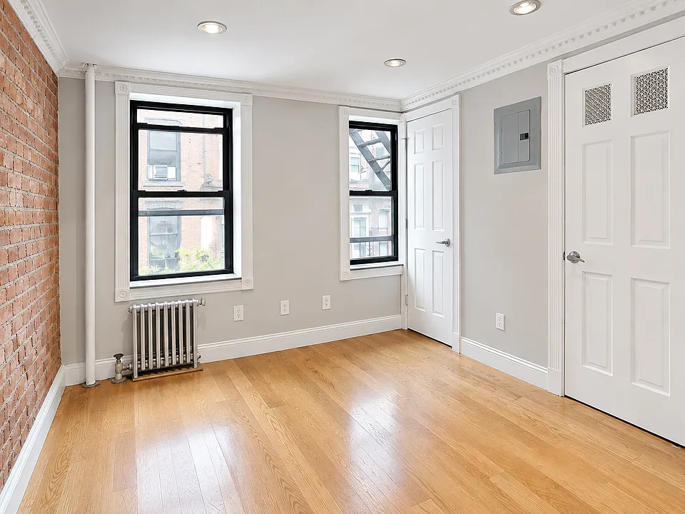 115 Mulberry St #4R