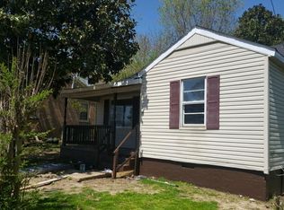 99 Everett St, Jackson, TN 38301