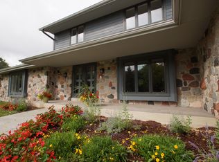 755 Verdant Dr, Elm Grove, WI 53122