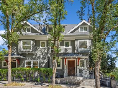 3639 NW Thurman St, Portland, OR, 97210