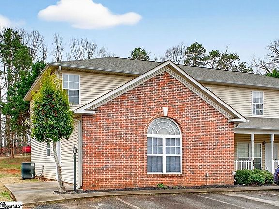 2nd image of 103A Reef Ct