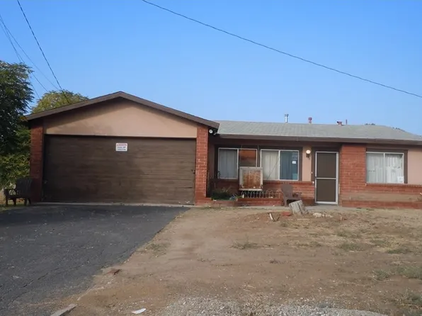 940 Park Ave, Perris, CA 92570