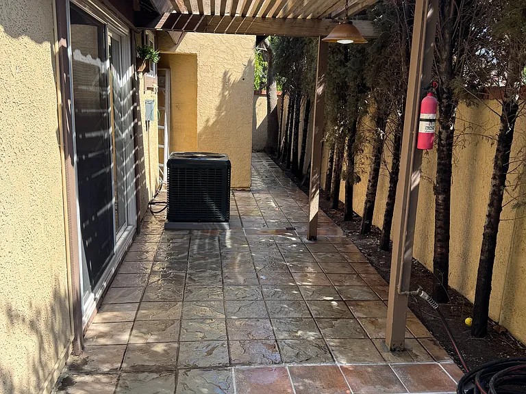 14 Avellino — Photo 18