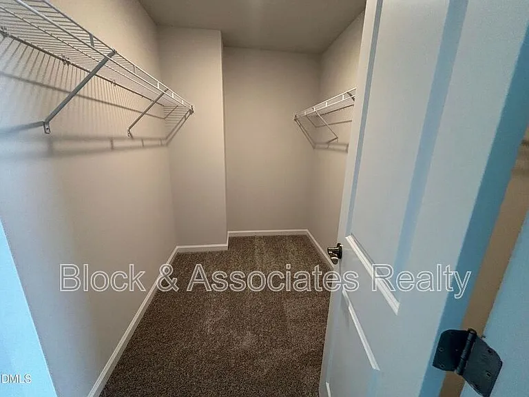 3230 Pelican Ln — Photo 49