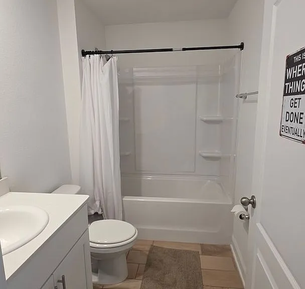 248 Zancara St — Photo 23