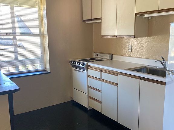 3rd image of 600-608 N 25th St #D