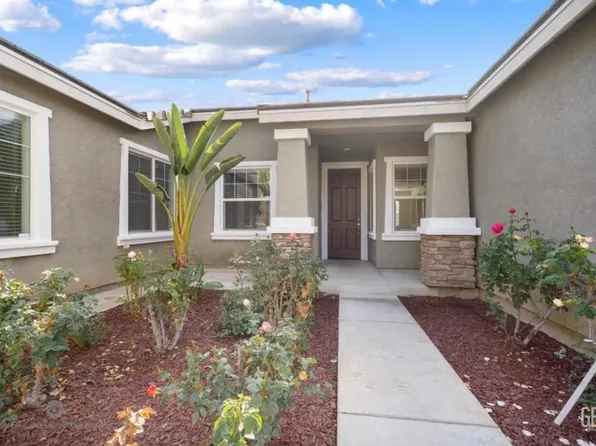 9905 Tungsten St, Bakersfield, CA 93311