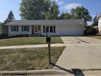772 S Carthage Dr, Freeport, IL, 61032