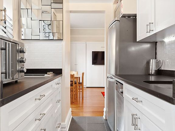 5th image of 2109 Broadway APT 1214
