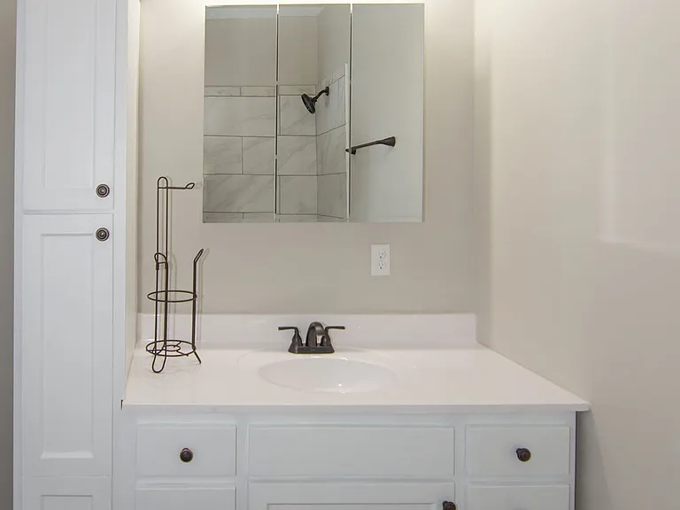 33 Michigan Ln — Photo 19