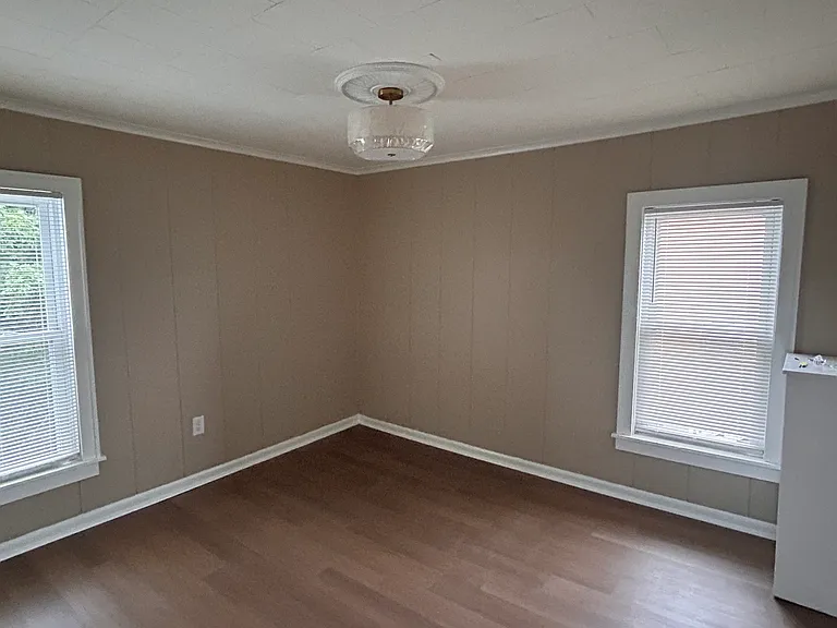 811 Main St #1 — Photo 16