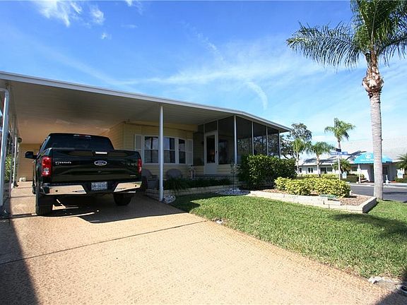 4th image of 103 Pinebark Dr