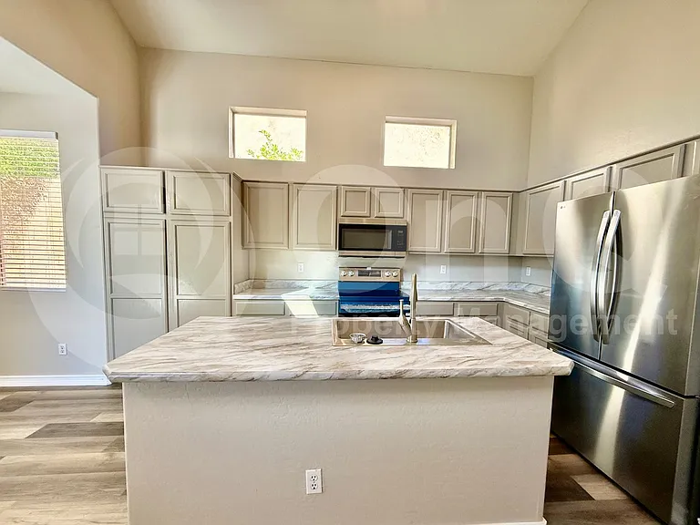10378 E Saltillo Dr — Photo 9