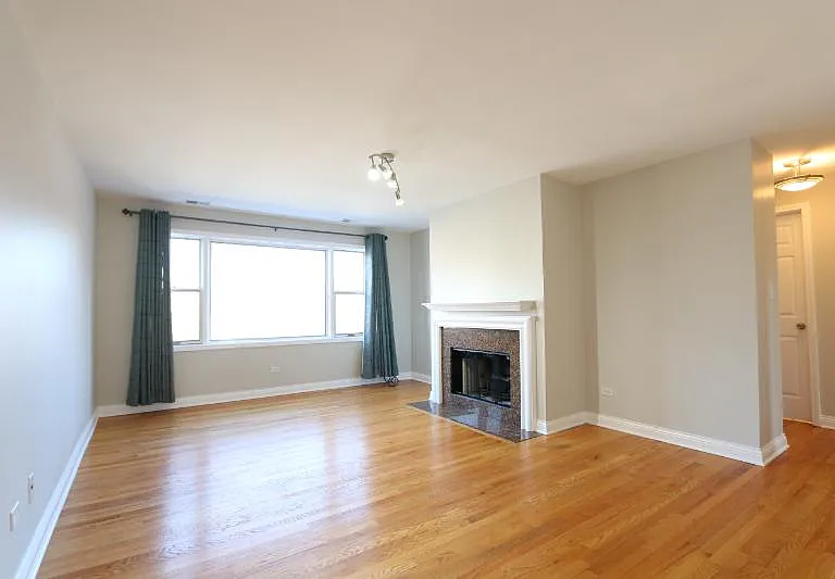 702 S Lytle St #3S — Photo 3