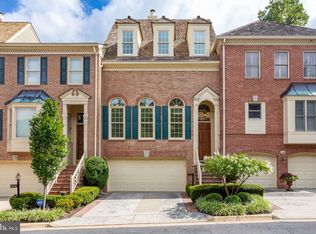 1442 Hampton Ridge Dr, Mc Lean, VA 22101