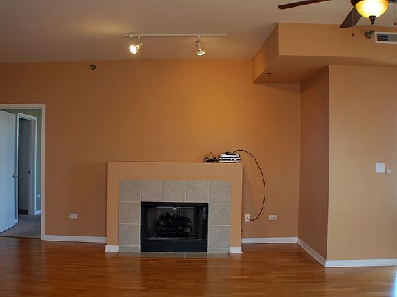 5th image of 4350 N Broadway Ave #P-119