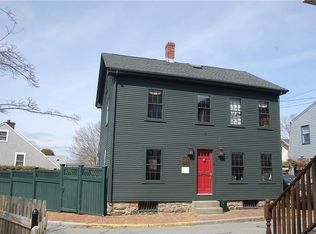 31 Thomas St, Newport, RI 02840