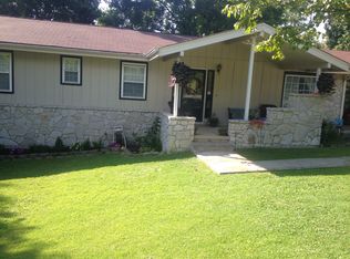 178 Cherry Ln, Jacksboro, TN 37757