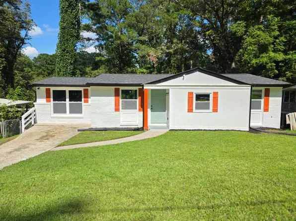 4298 Brookside Dr, Forest Park, GA 30297