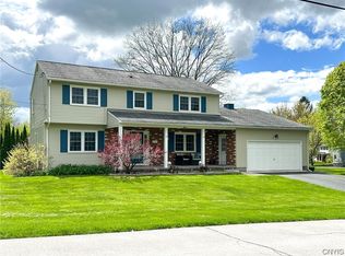 15 Elliott Pl, Clinton, NY 13323