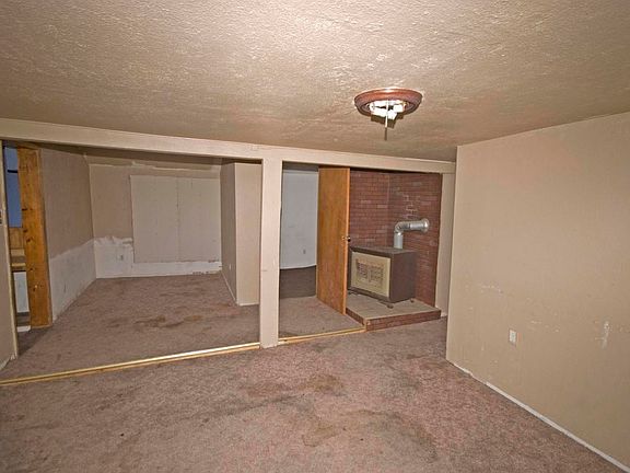 4th image of 416 N Grant Ln