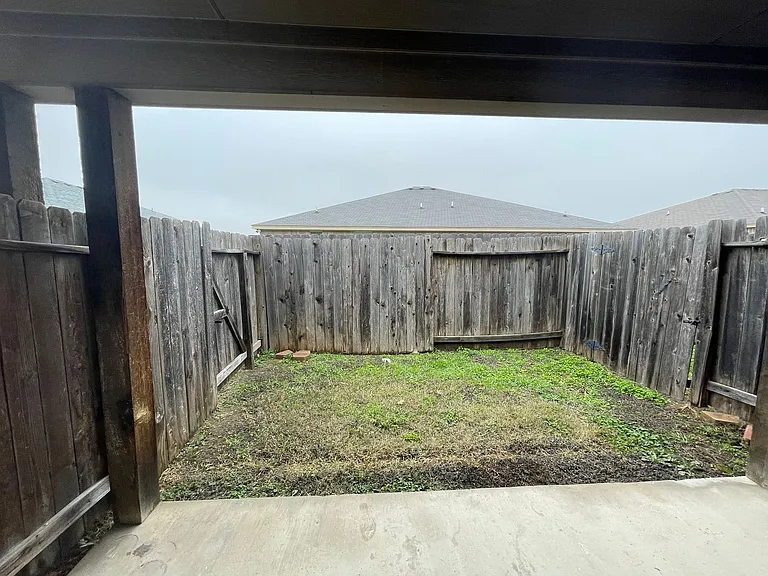 4006 Cambridge Dr — Photo 28