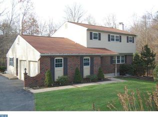 8 Timber Ln, Oxford, PA 19363