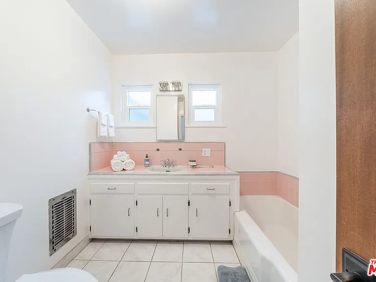 3771 Longview Valley Rd — Photo 73